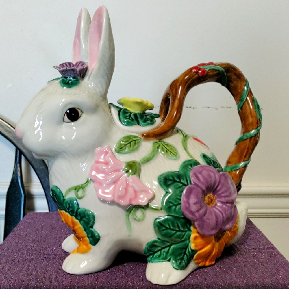 Fitz & Floyd Garden Bunny Ceramic Teapot